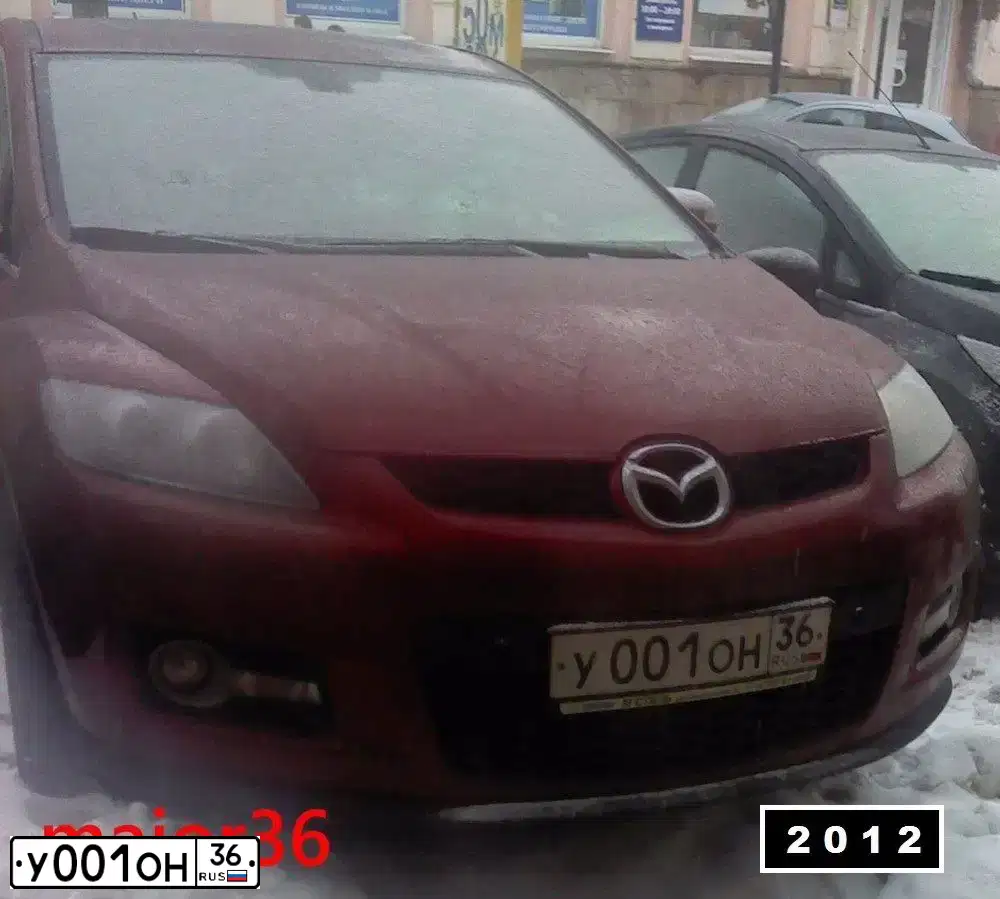 Фото автомобиля NISSAN TEANA, 2013 — госномер У001ОН36. Цвет: Белый