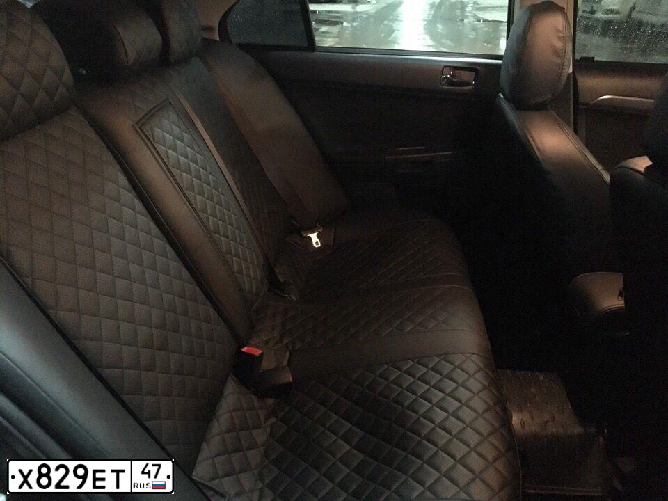 Фото автомобиля MITSUBISHI LANCER, 2008 — госномер Х829ЕТ47. Цвет: ЧЕРНЫЙ