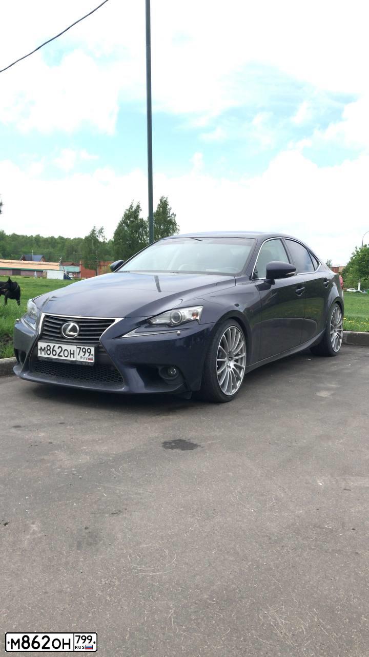 Фото автомобиля LEXUS IS, 2013 — госномер М862ОН799. Цвет: ТЕМНО-СИНИЙ