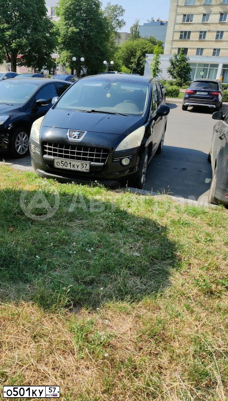 Фото автомобиля PEUGEOT 3008, 2010 — госномер О501КУ57. Цвет: ЧЕРНЫЙ