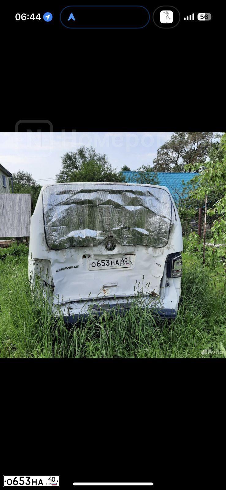 Фото автомобиля VOLKSWAGEN CARAVELLE, 2014 — госномер А010РО37. Цвет: Белый