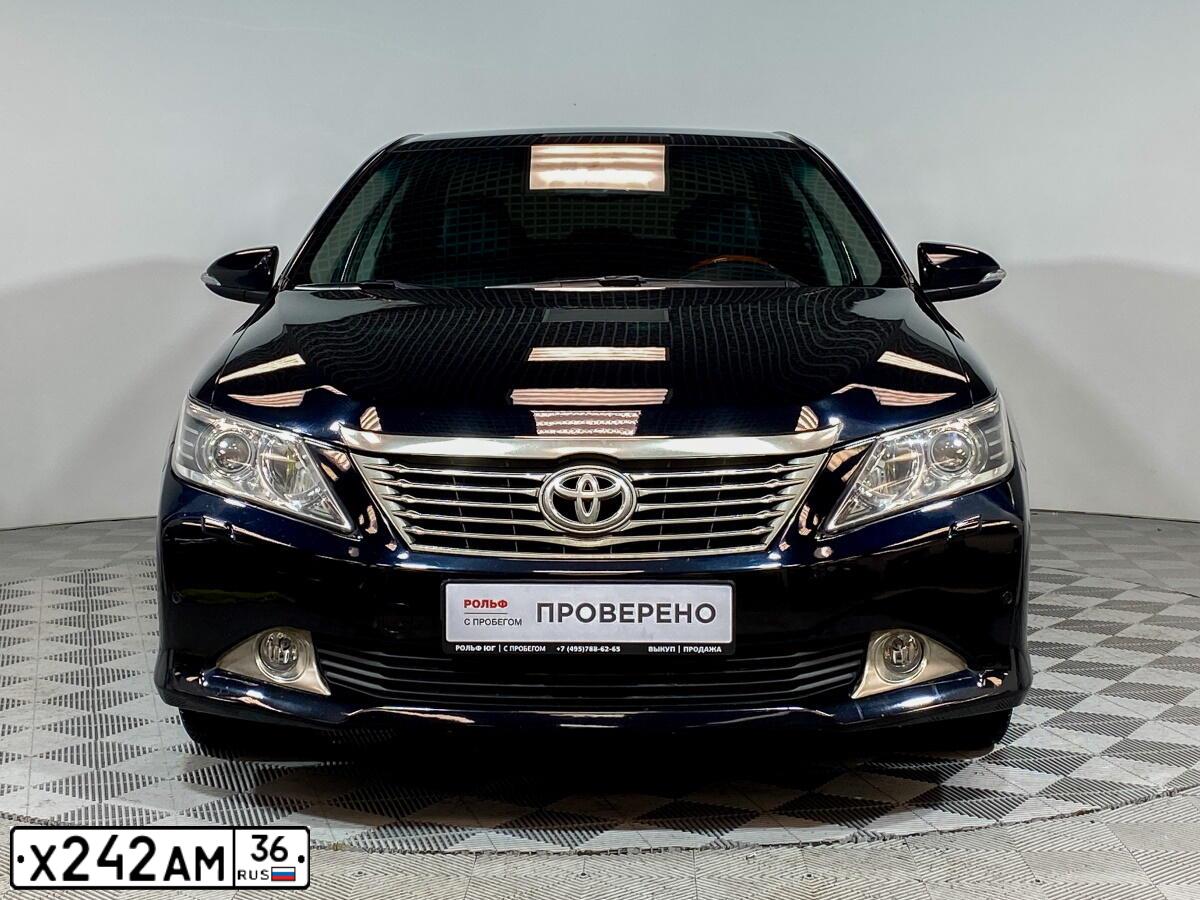 Фото автомобиля TOYOTA CAMRY, 2013 — госномер К455СН95. Цвет: ЧЕРНЫЙ МЕТАЛЛИК