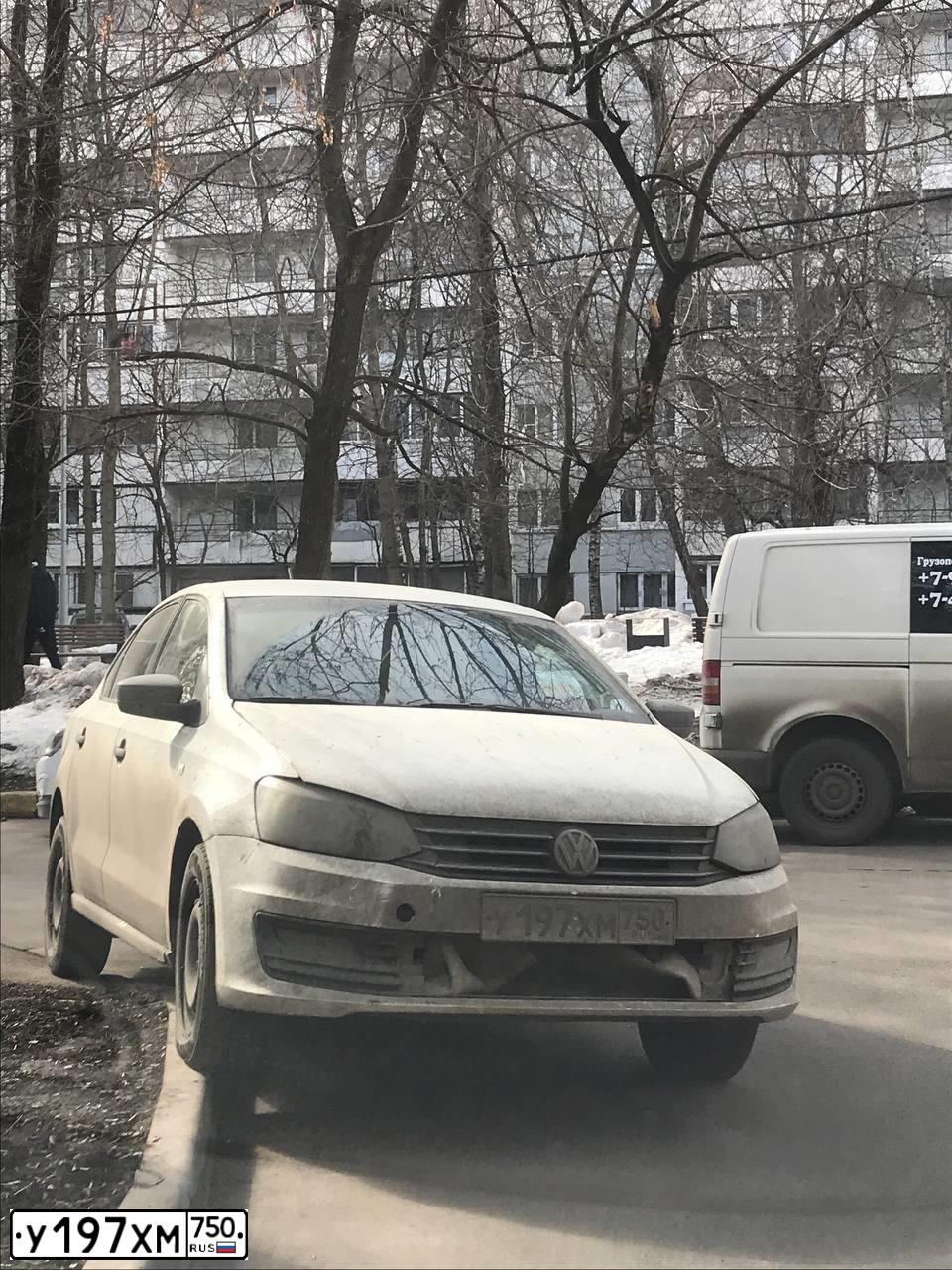 Фото автомобиля VOLKSWAGEN POLO, 2014 — госномер Н152МН152. Цвет: Белый