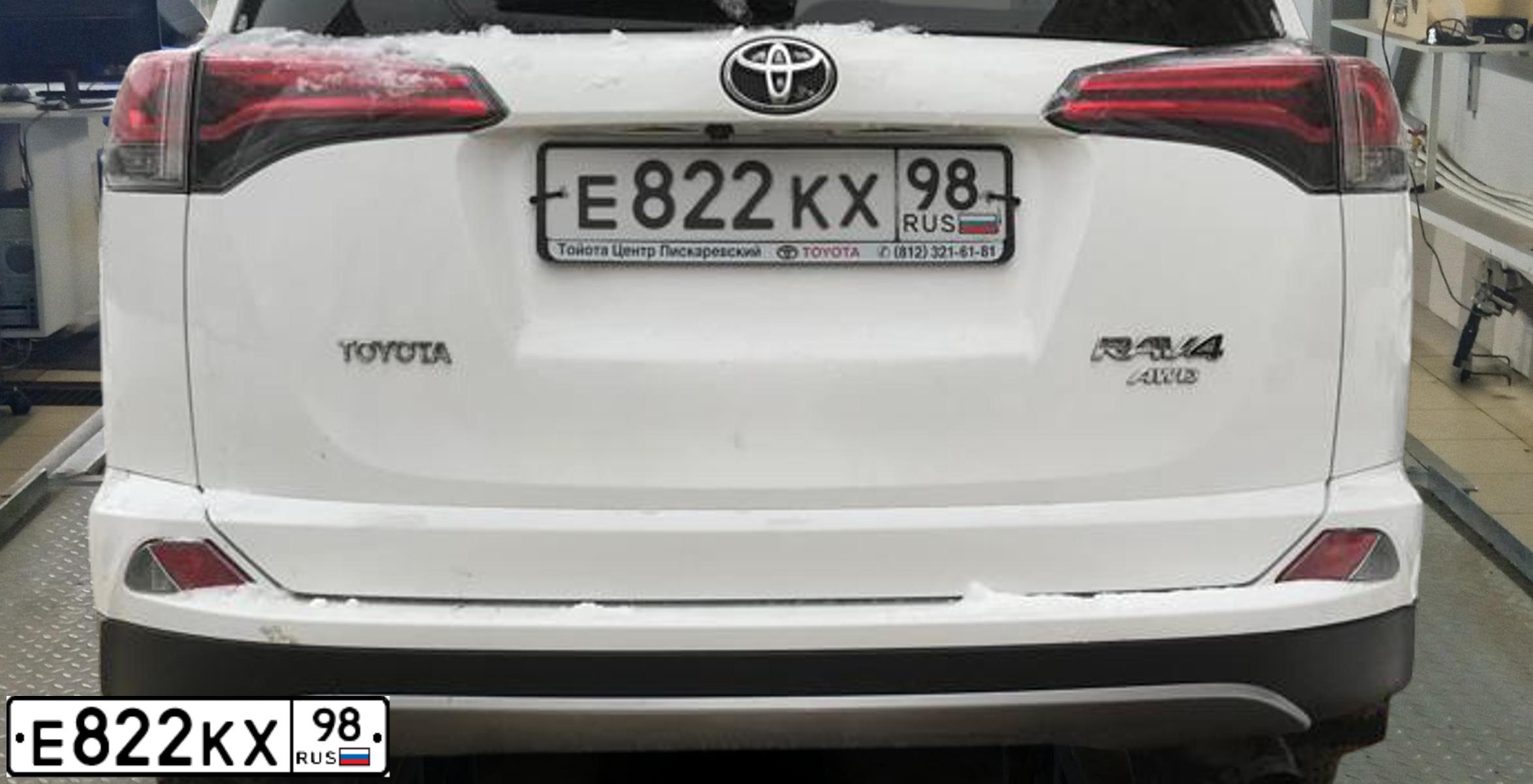 Фото автомобиля NISSAN X-TRAIL, 2011 — госномер О394ОК154. Цвет: СЕРЫЙ