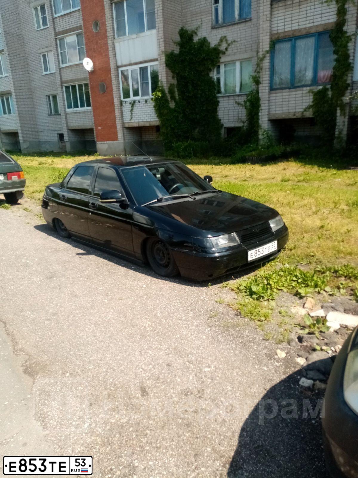 Фото автомобиля BOGDAN 2110/2111, 2011 — госномер Е853ТЕ53. Цвет: ЧЕРНЫЙ