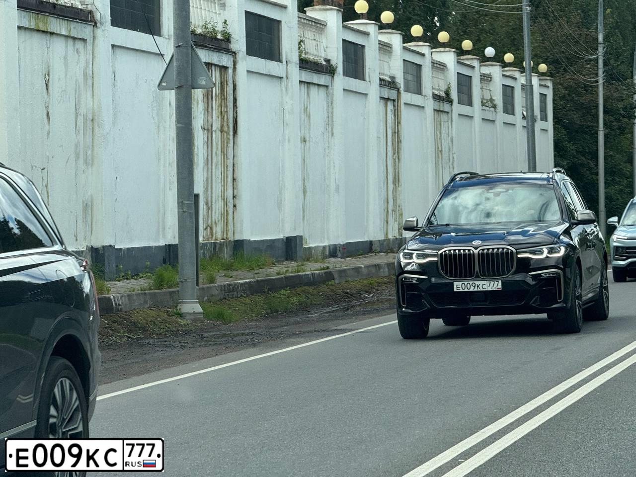 Фото автомобиля BMW SERIE 7, 2016 — госномер Х934РУ797. Цвет: ЧЕРНЫЙ
