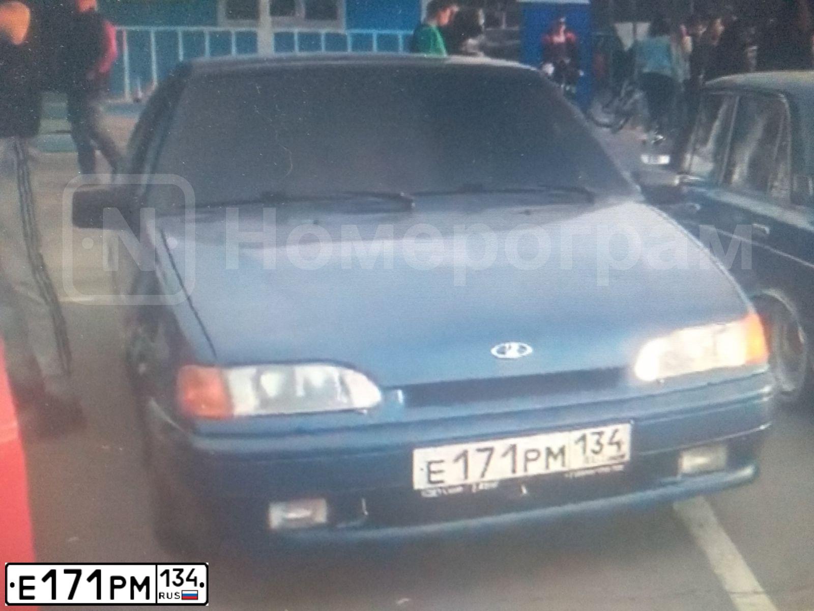 Фото автомобиля LADA 2113, 2007 — госномер А959НТ761