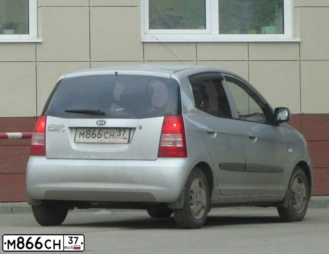 Фото автомобиля KIA PICANTO / MORNING, 2007 — госномер О902АН37. Цвет: СЕРЕБРИСТЫЙ