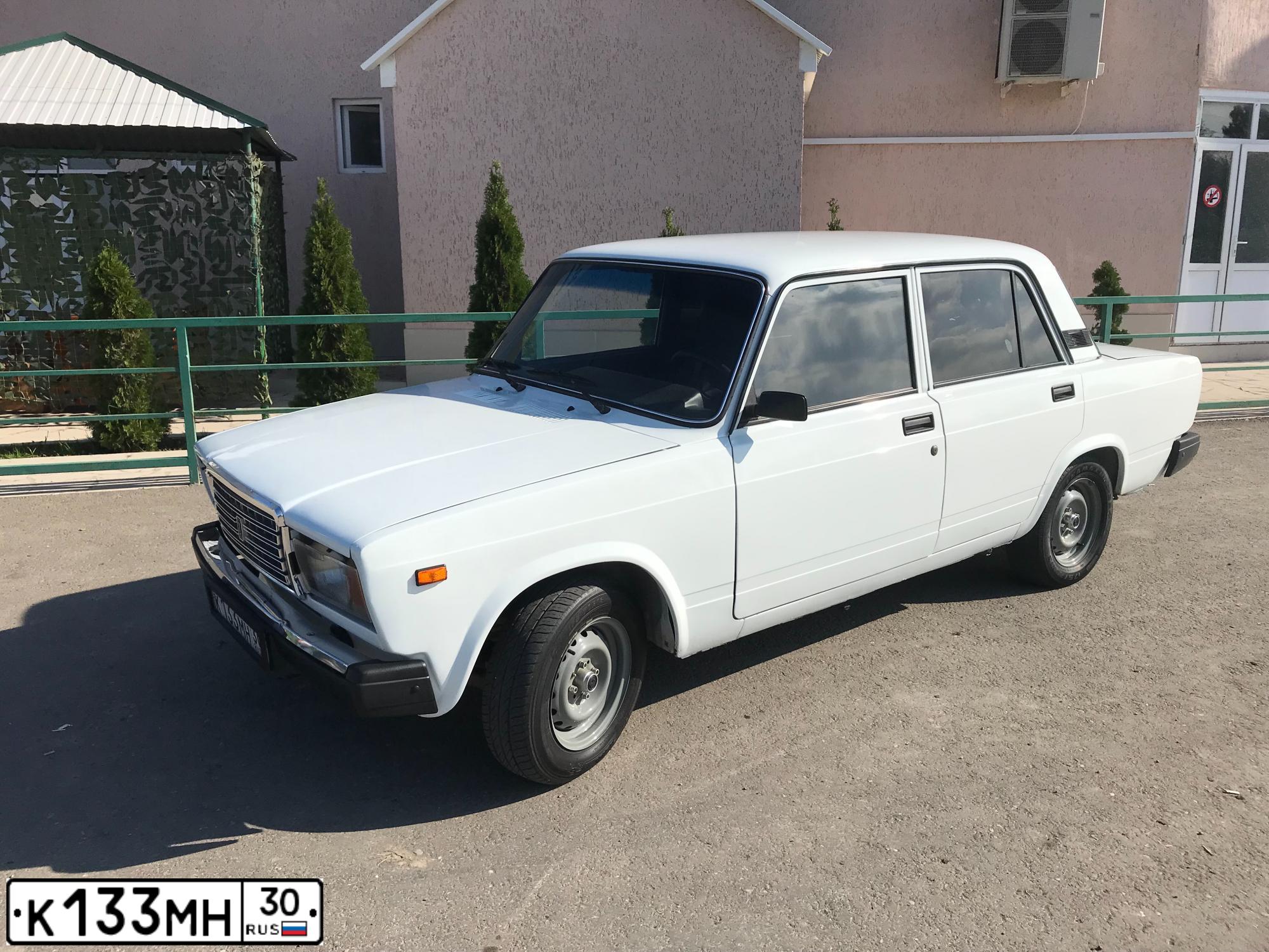 Фото автомобиля LADA 210740 LADA 2107, 2010 — госномер Т062ЕУ05. Цвет: Белый