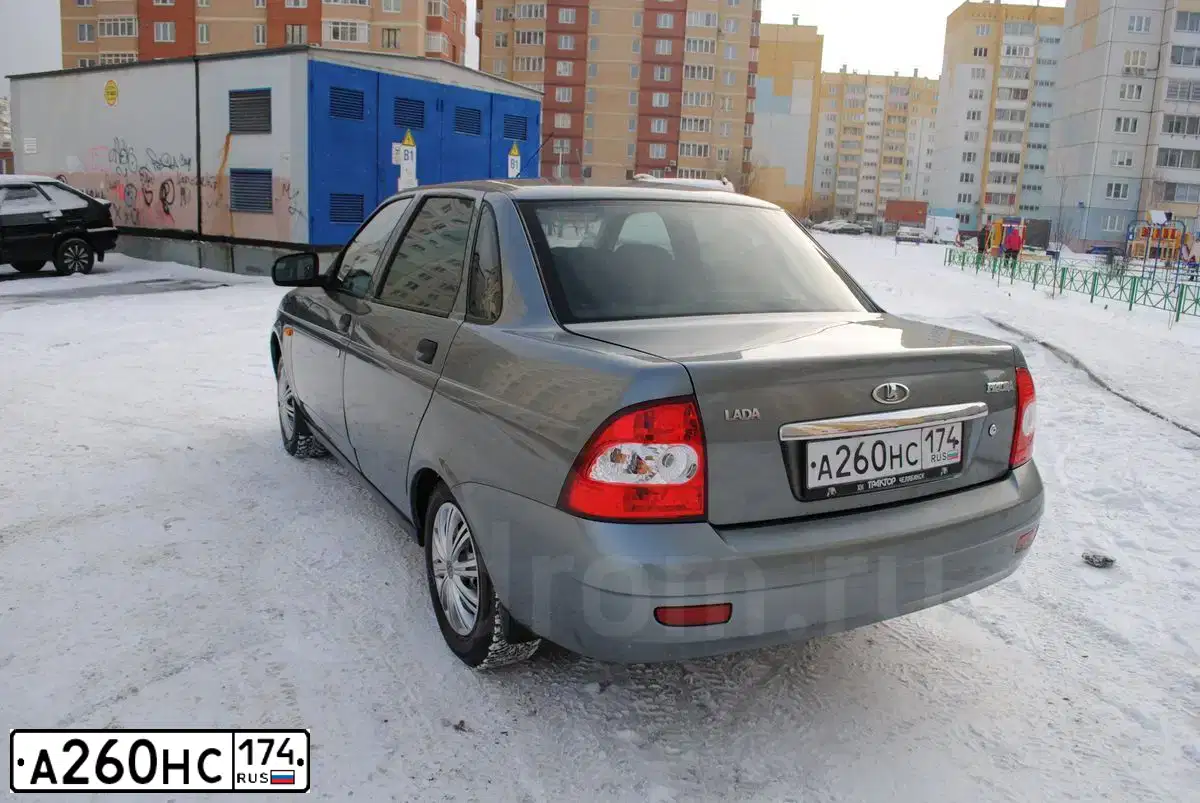 Фото автомобиля LADA 2170 PRIORA, 2011 — госномер А260НС174. Цвет: СРЕДНИЙ СЕРО-ЗЕЛЕНЫЙ