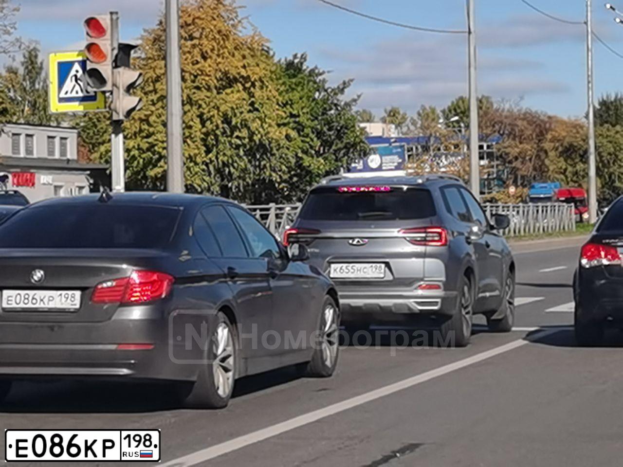 Фото автомобиля BMW SERIE 5, 2012 — госномер Р834ТХ716. Цвет: ТЕМНО-СЕРЫЙ