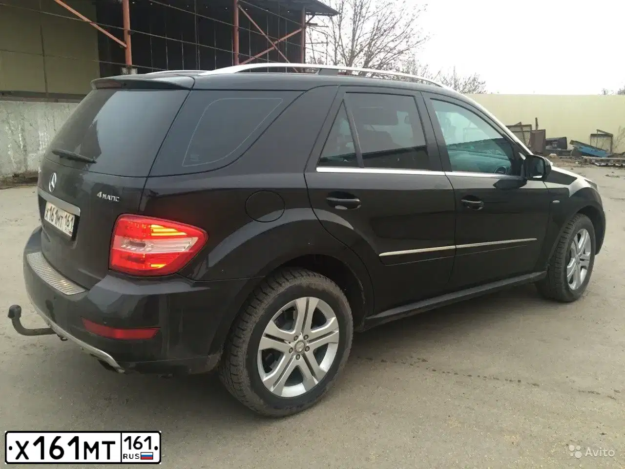 Фото автомобиля TOYOTA LAND CRUISER 200, 2015 — госномер А061ОС761. Цвет: Белый
