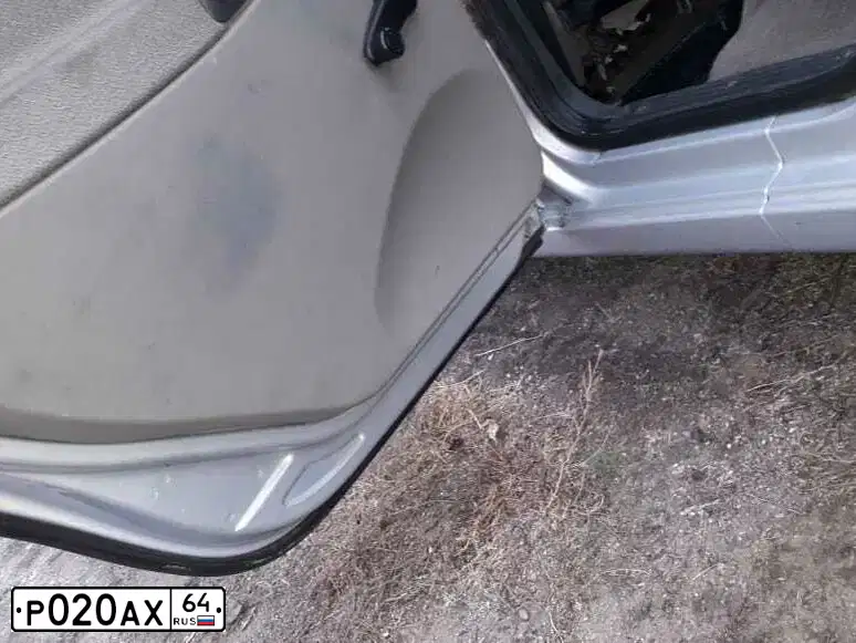 Фото автомобиля KIA CERATO, 2008 — госномер Р020АХ64. Цвет: СЕРЕБРИСТЫЙ