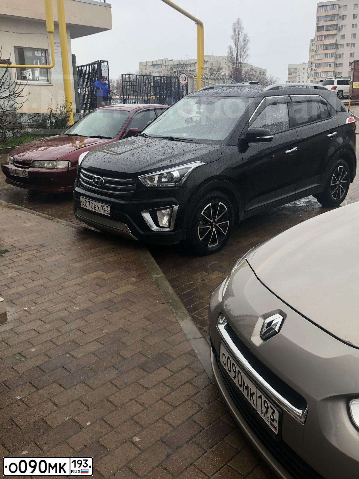 Фото автомобиля RENAULT LOGAN, 2014 — госномер О090МК193. Цвет: Белый
