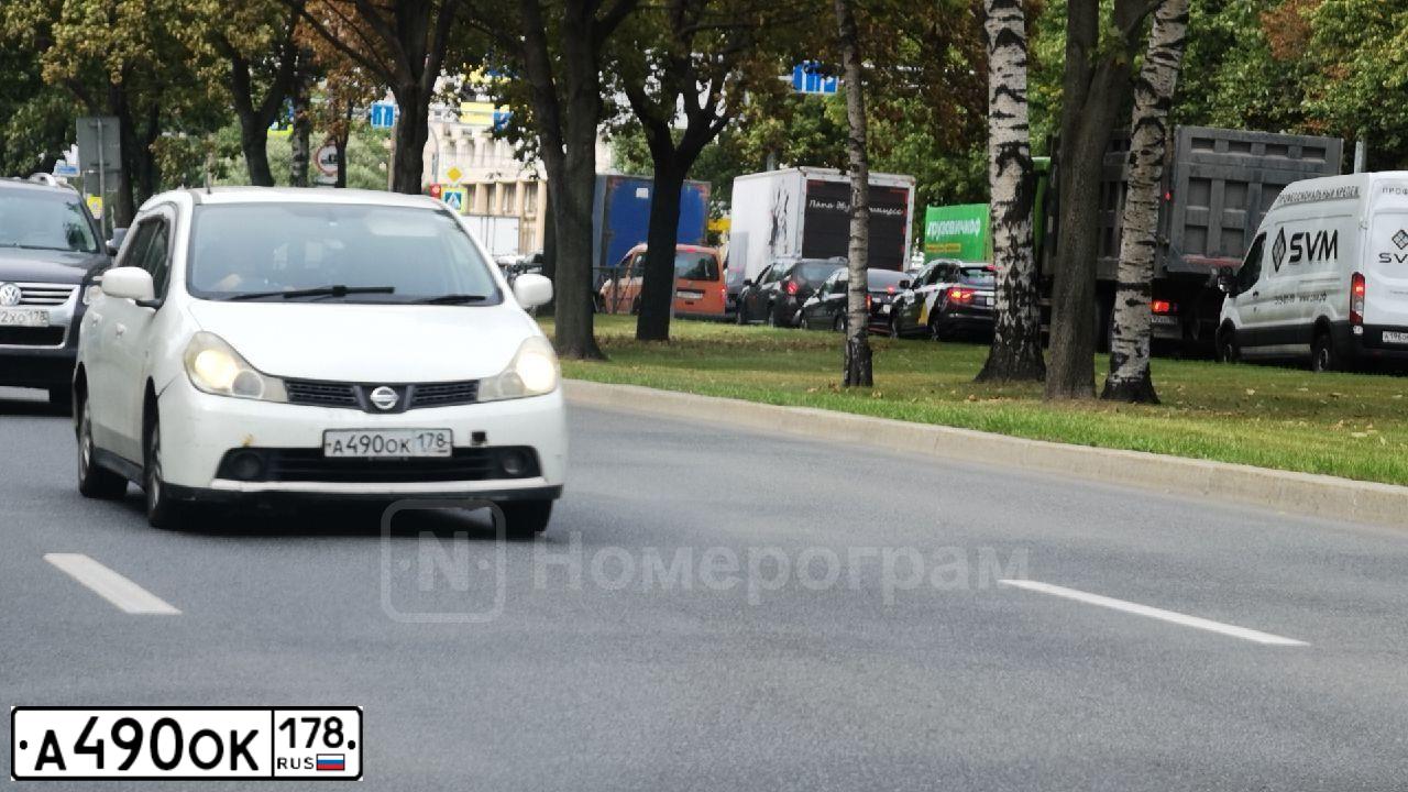 Фото автомобиля NISSAN WINGROAD, 2007 — госномер А490ОК178