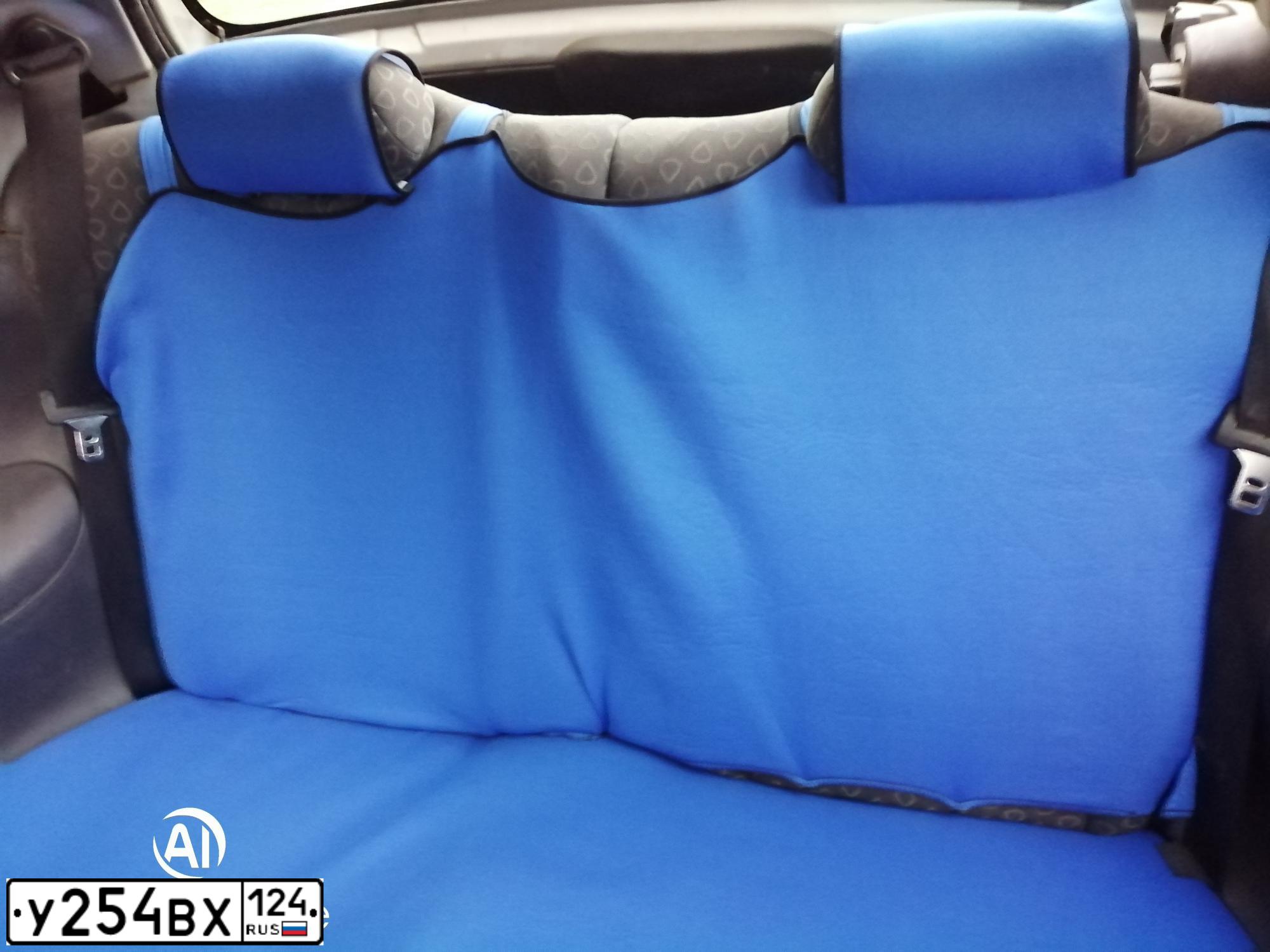Фото автомобиля FORD KA, 2001 — госномер С262НН142. Цвет: СЕРЕБРИСТЫЙ