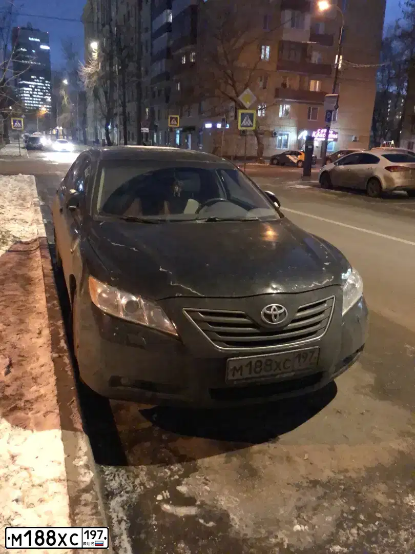 Фото автомобиля TOYOTA CAMRY, 2008 — госномер М188ХС197. Цвет: ЧЕРНЫЙ