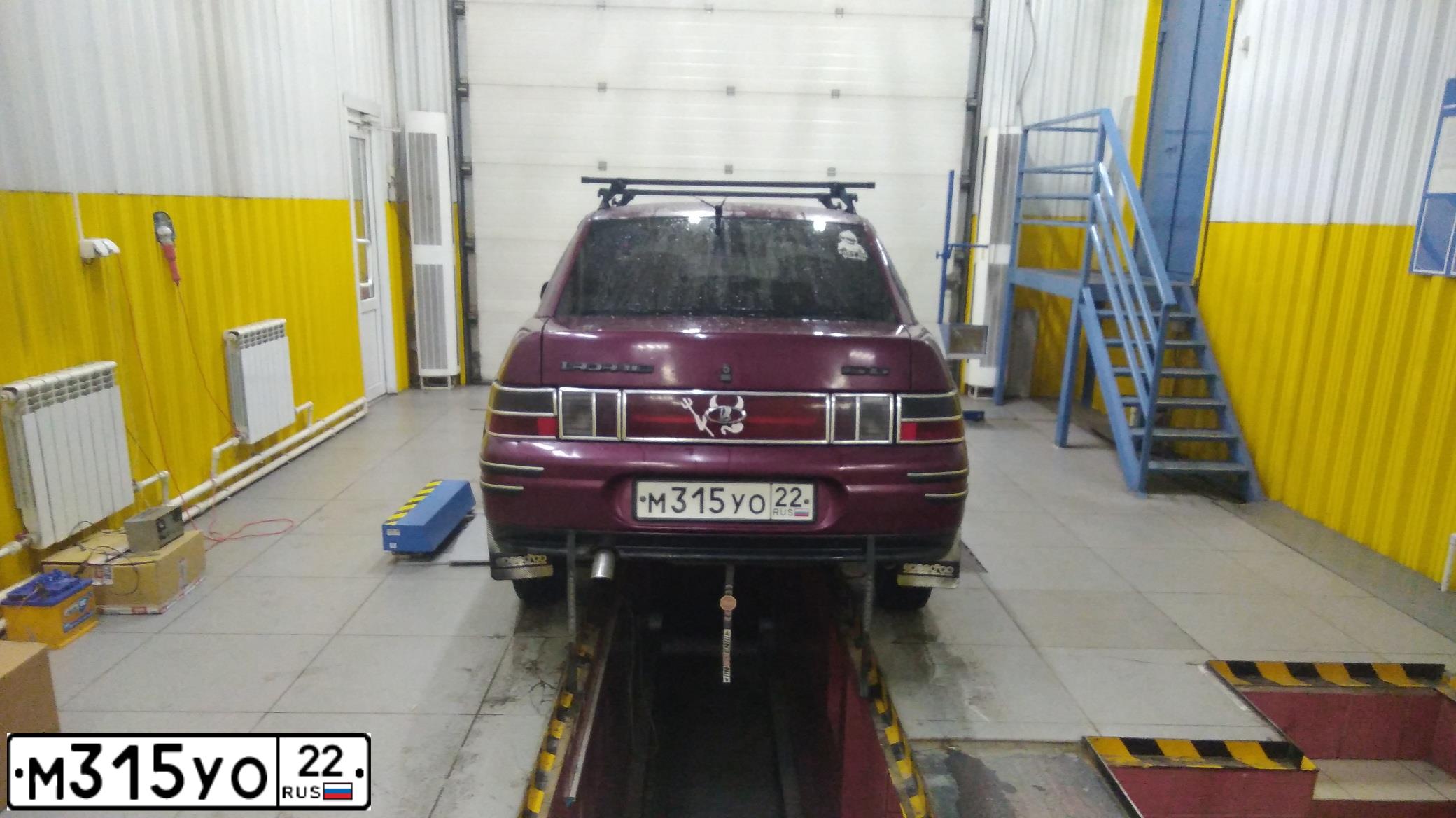 Фото автомобиля LADA 2110, 2004 — госномер М315УО22. Цвет: ВИШНЕВЫЙ