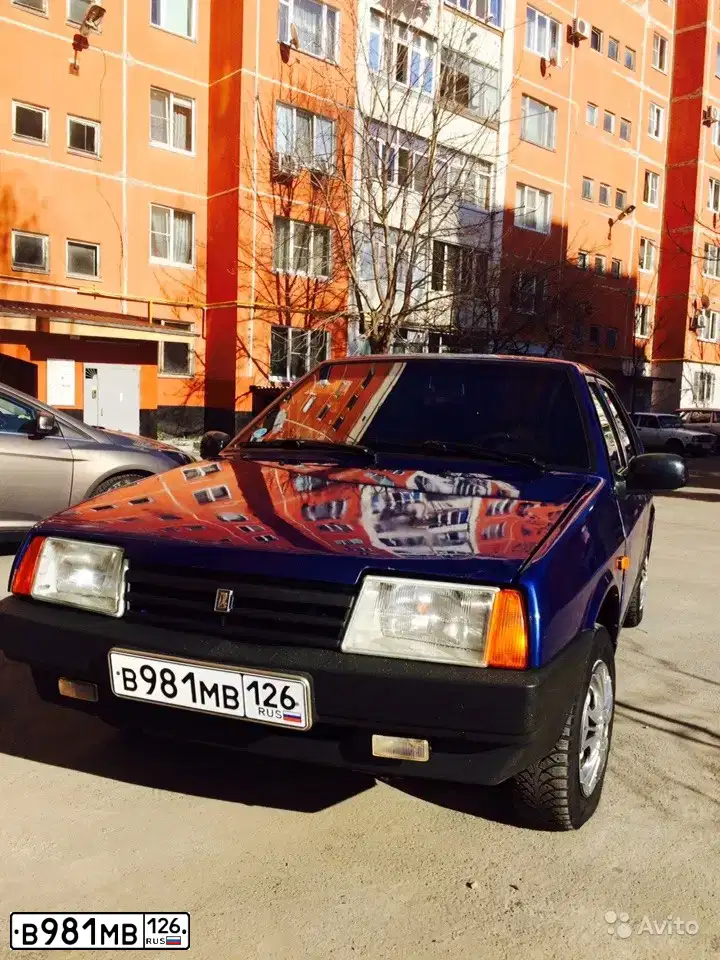 Фото автомобиля LADA 2109 SAMARA, 2001 — госномер Р004УА26. Цвет: синий