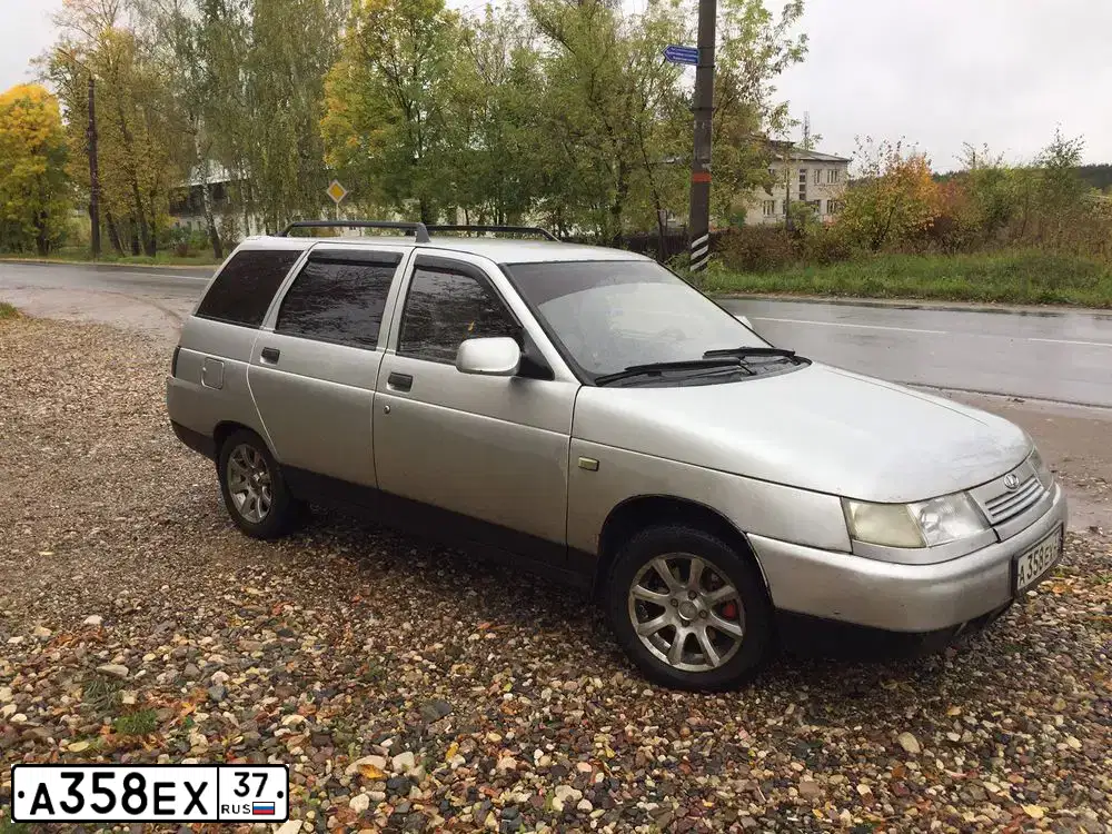 Фото автомобиля SKODA FABIA, 2003 — госномер М408ТО74. Цвет: Белый