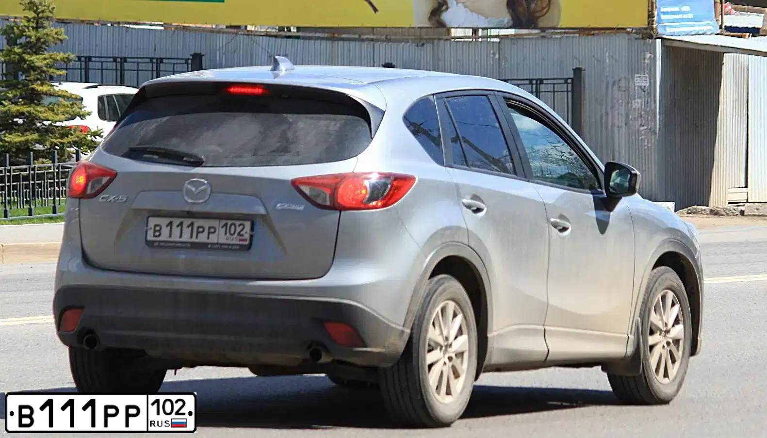 Фото автомобиля MAZDA CX-5, 2012 — госномер В111РР102. Цвет: СЕРЕБРИСТЫЙ