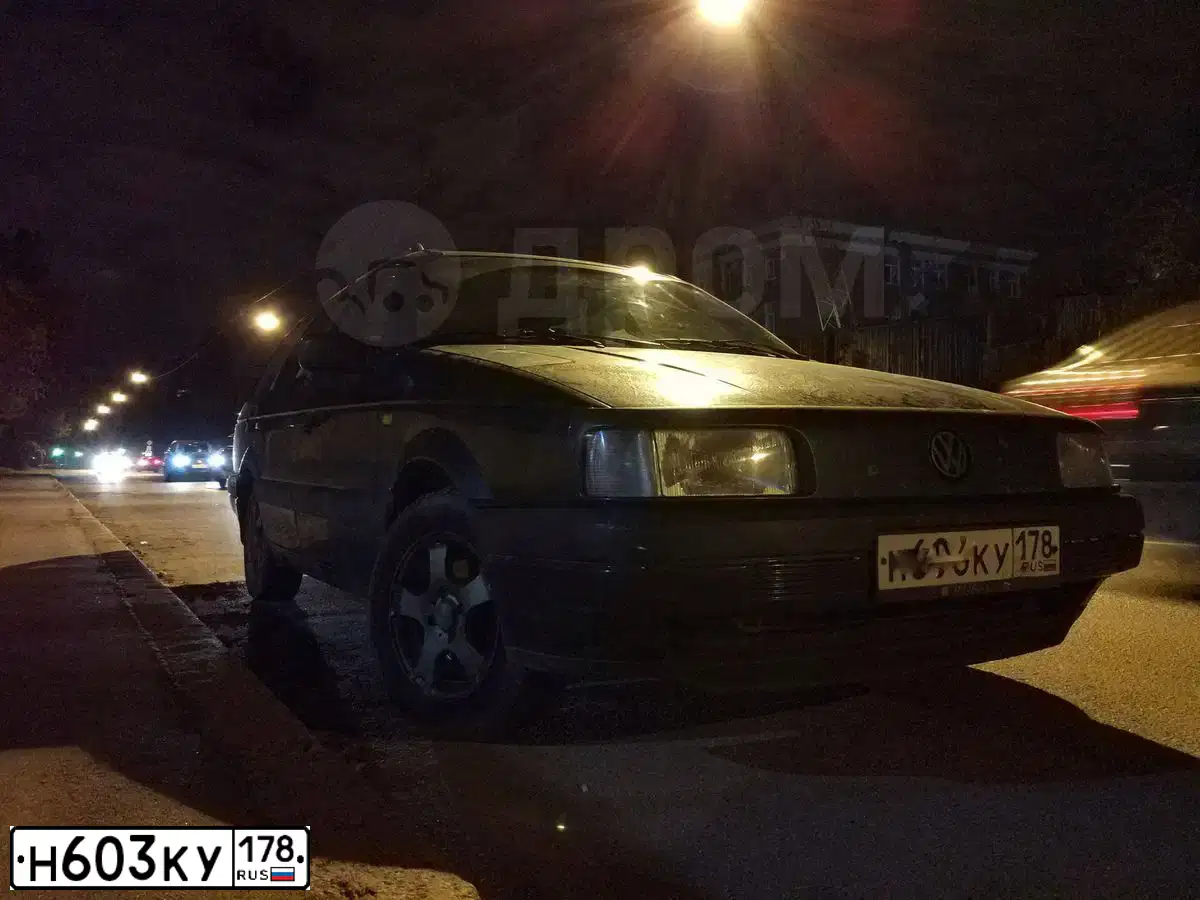 Фото автомобиля VOLKSWAGEN PASSAT, 1992 — госномер М315УЕ69