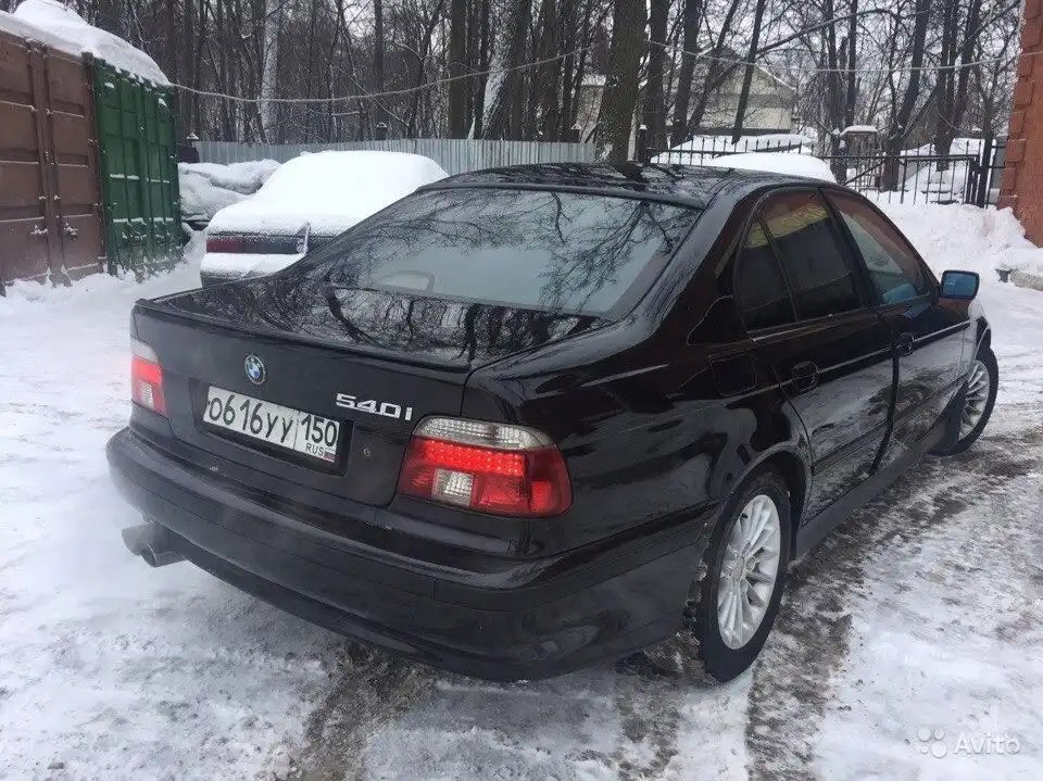 Фото автомобиля BMW X3, 2008 — госномер А714ХА92. Цвет: КРАСНЫЙ ТЕМНЫЙ