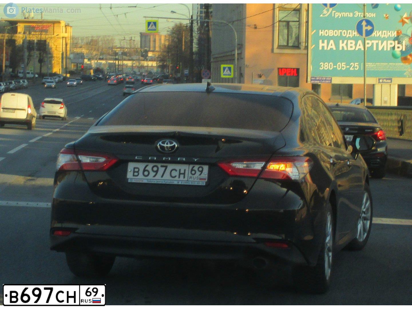Фото автомобиля TOYOTA CAMRY, 2018 — госномер С170ВР05
