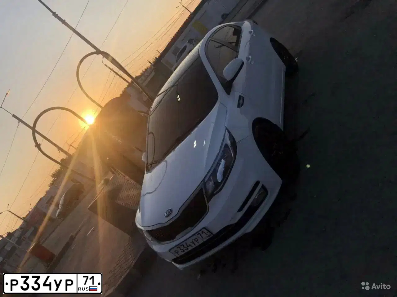 Фото автомобиля KIA RIO, 2016 — госномер Р334УР71. Цвет: Белый