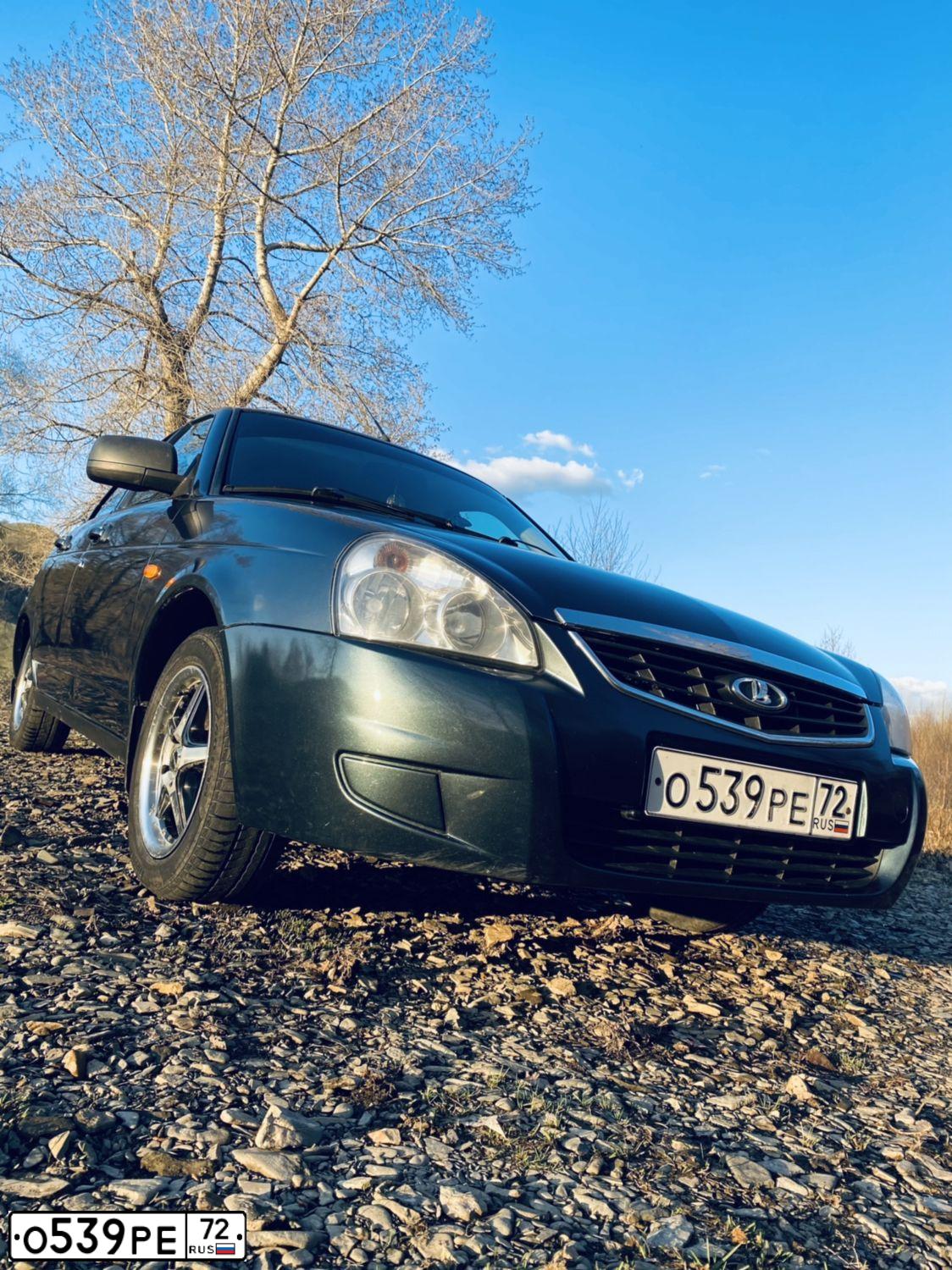 Фото автомобиля LADA 2172 PRIORA, 2012 — госномер Е681ТО702. Цвет: сине-зеленый