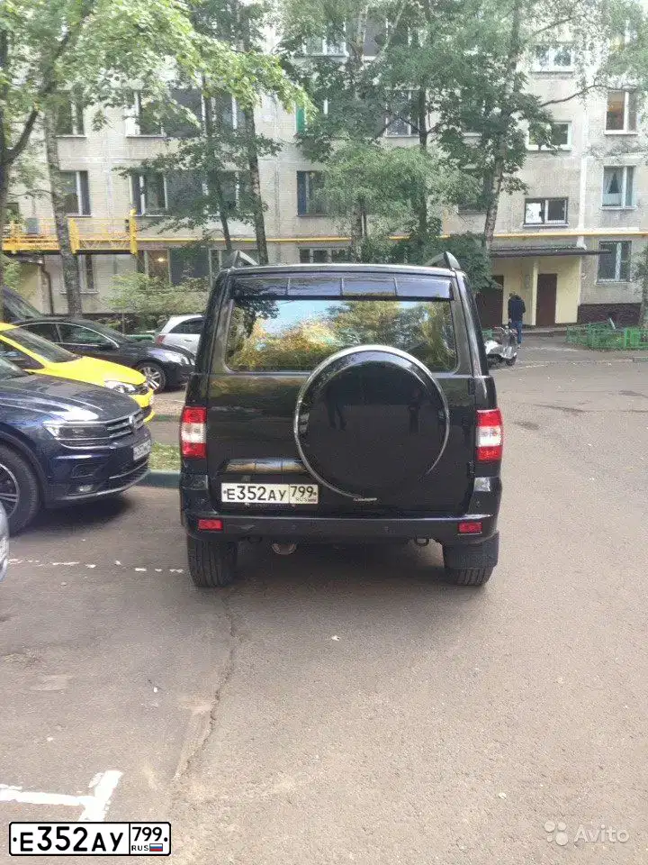 Фото автомобиля UAZ 3163 PATRIOT, 2016 — госномер С726ЕЕ58. Цвет: ЧЕРНЫЙ МЕТАЛЛИК