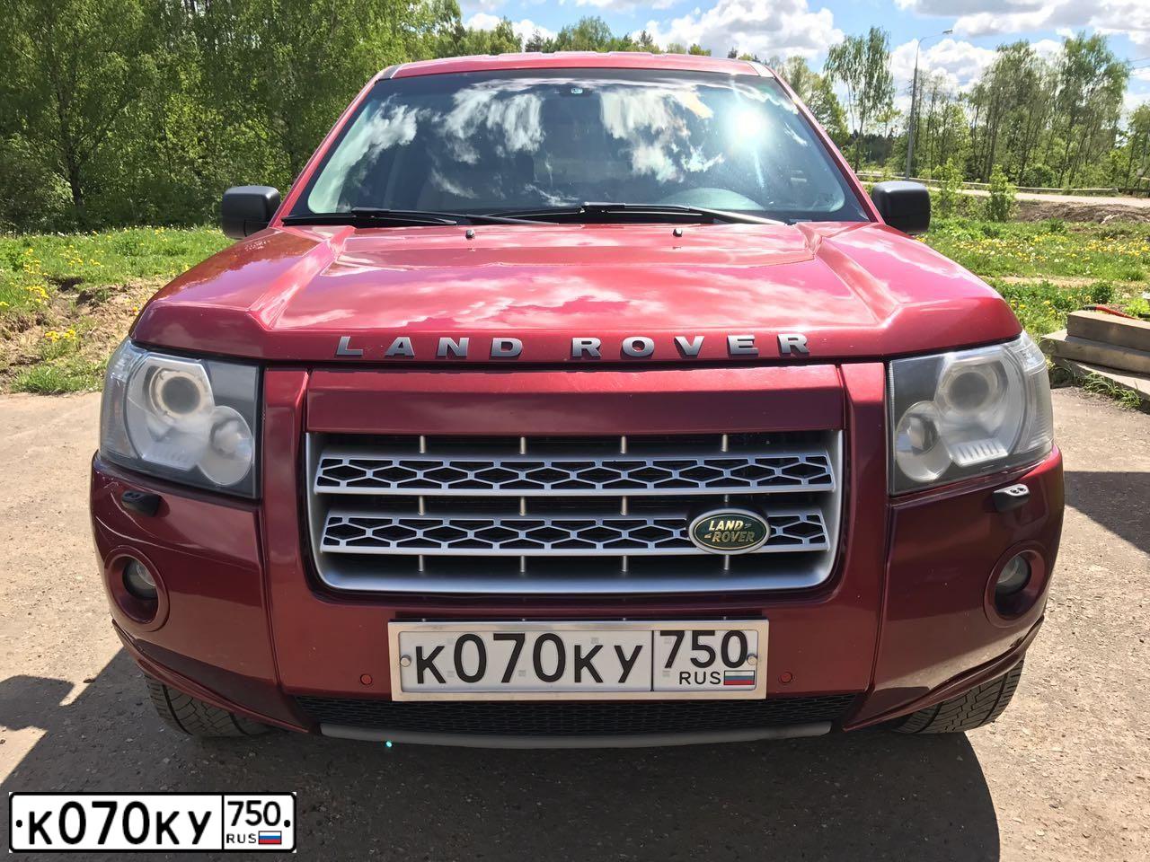 Фото автомобиля LAND ROVER FREELANDER, 2007 — госномер М153ТХ21. Цвет: Красный