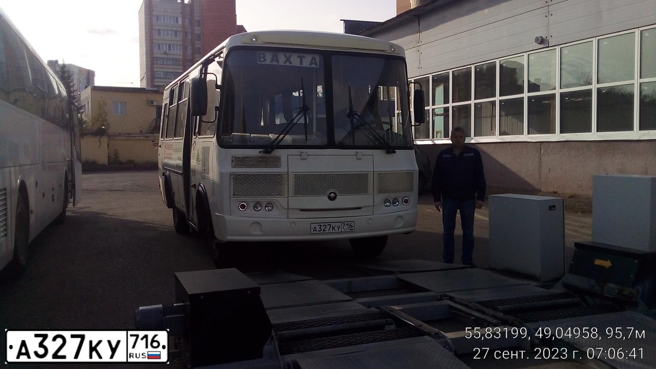 Фото автомобиля PAZ 3205, 2017 — госномер А327КУ716. Цвет: БЕЛЫЙ