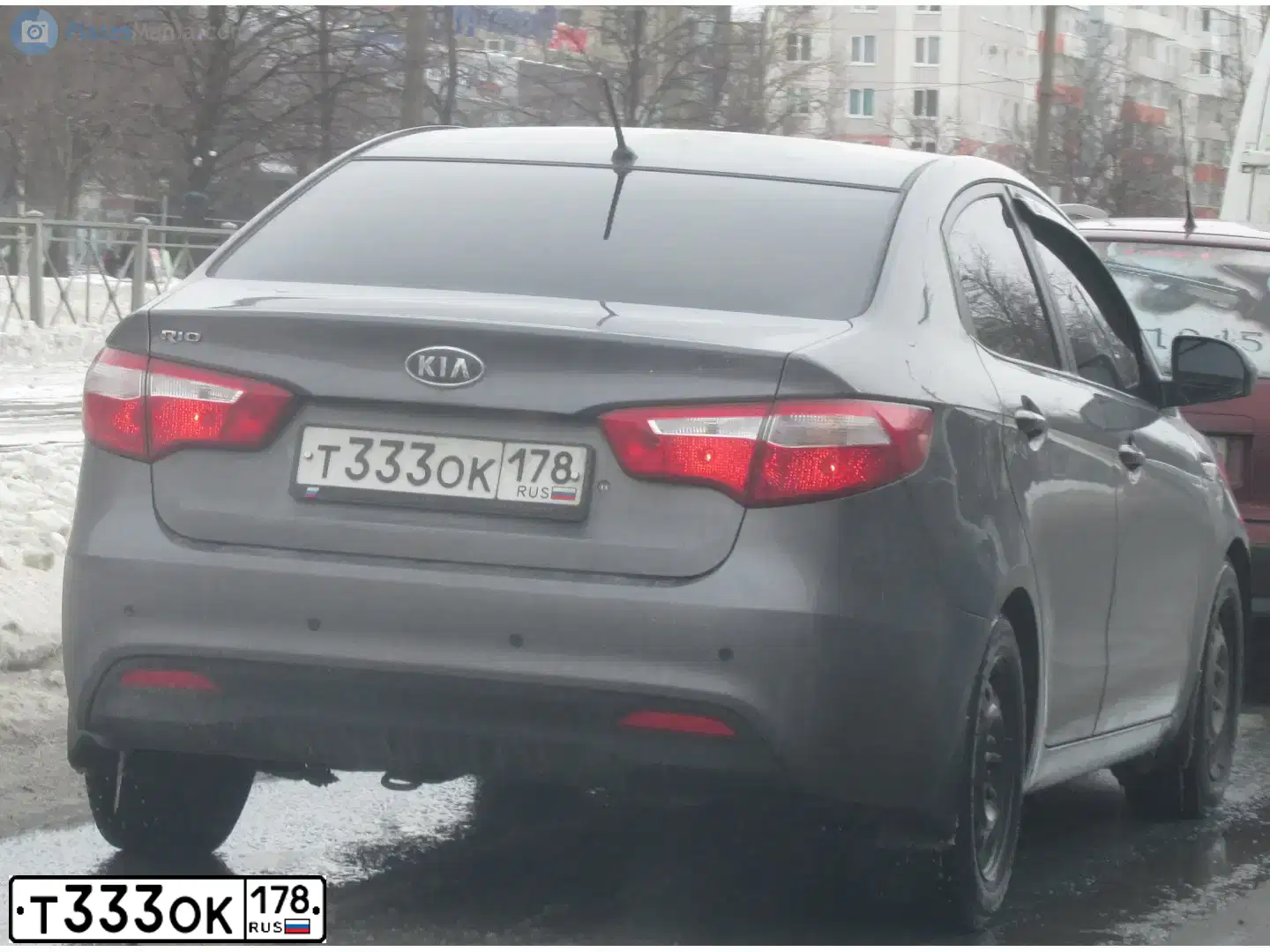 Фото автомобиля KIA RIO, 2012 — госномер Т333ОК178. Цвет: СЕРЫЙ