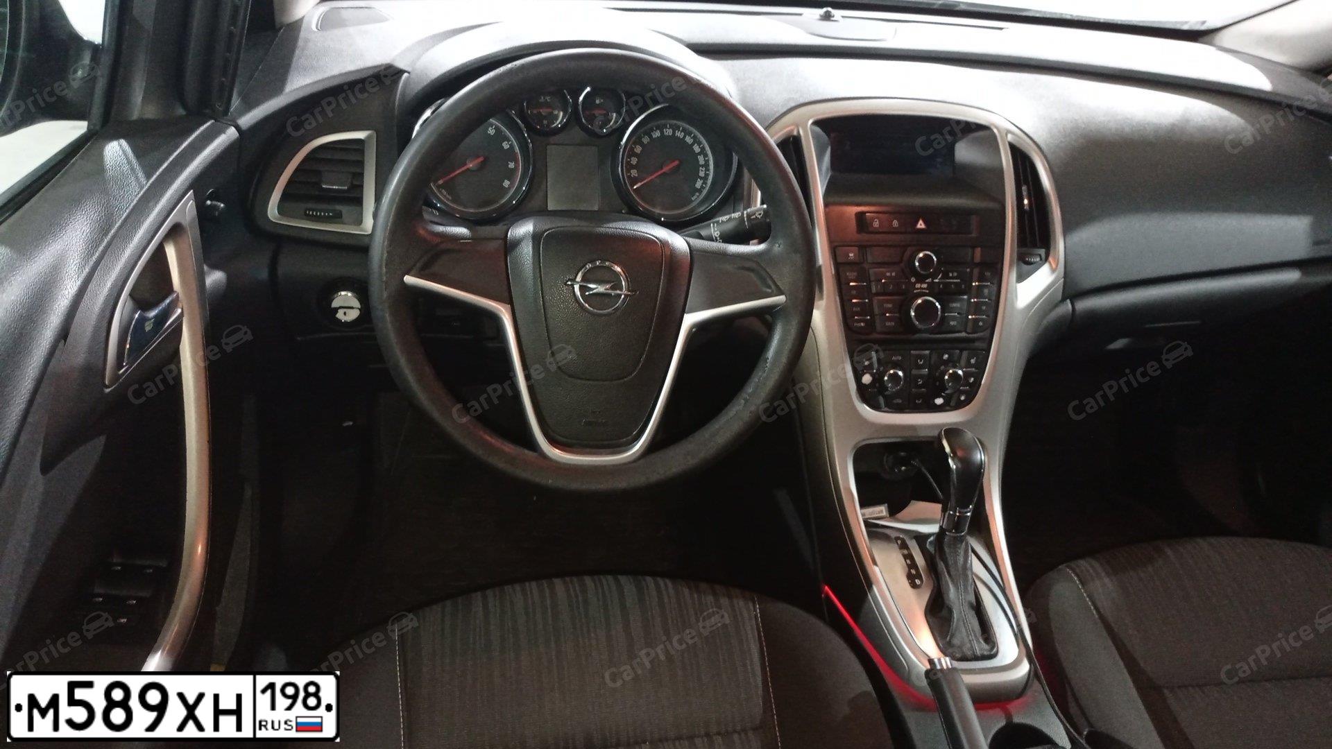 Фото автомобиля OPEL ASTRA, 2011 — госномер К989СО95. Цвет: синий