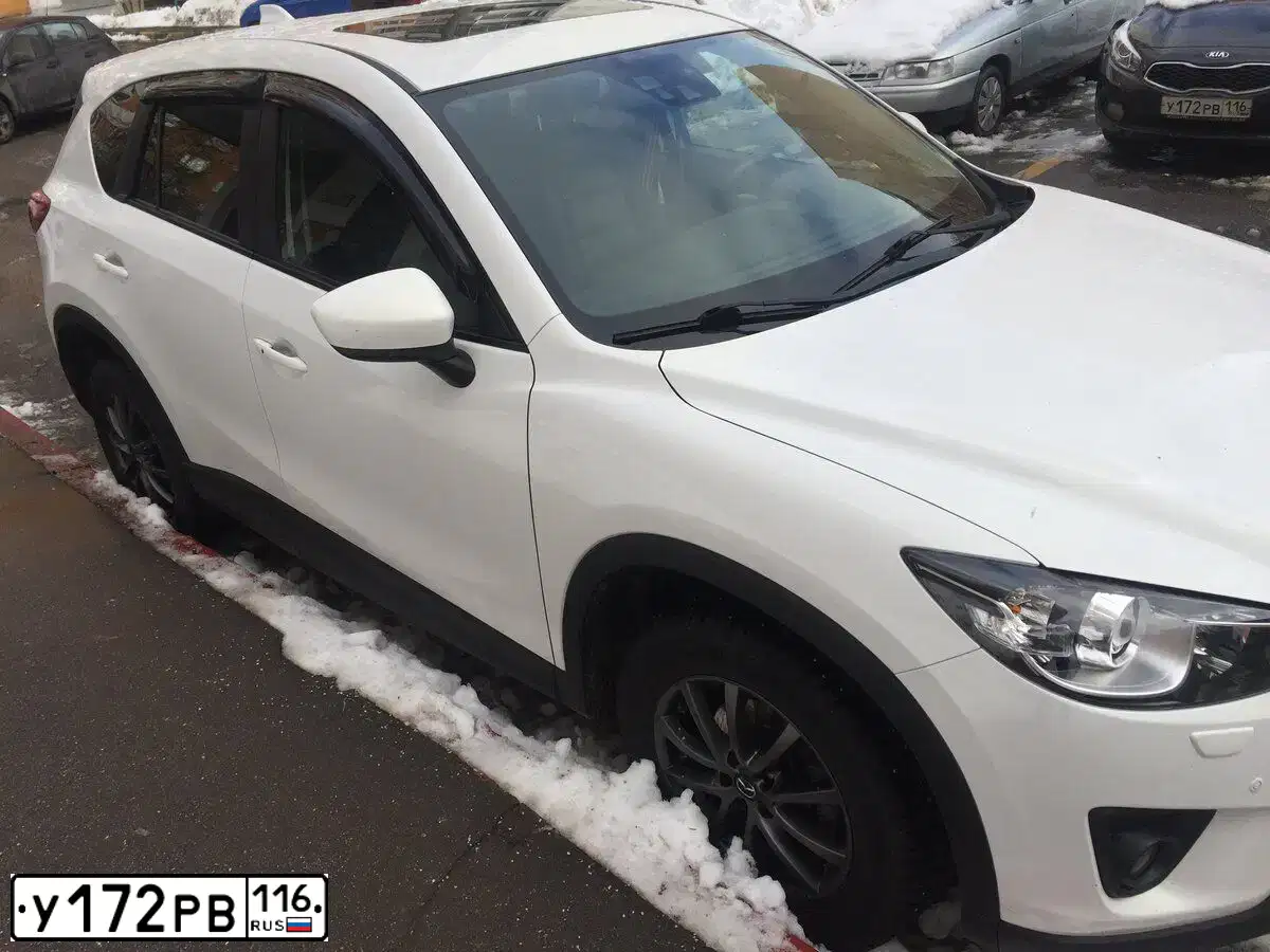 Фото автомобиля KIA CEE'D, 2015 — госномер Т612НМ799. Цвет: ЧЕРНЫЙ ПЕРЛАМУТР