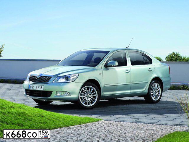 Фото автомобиля SKODA OCTAVIA, 2010 — госномер Т666МР59. Цвет: СЕРЫЙ