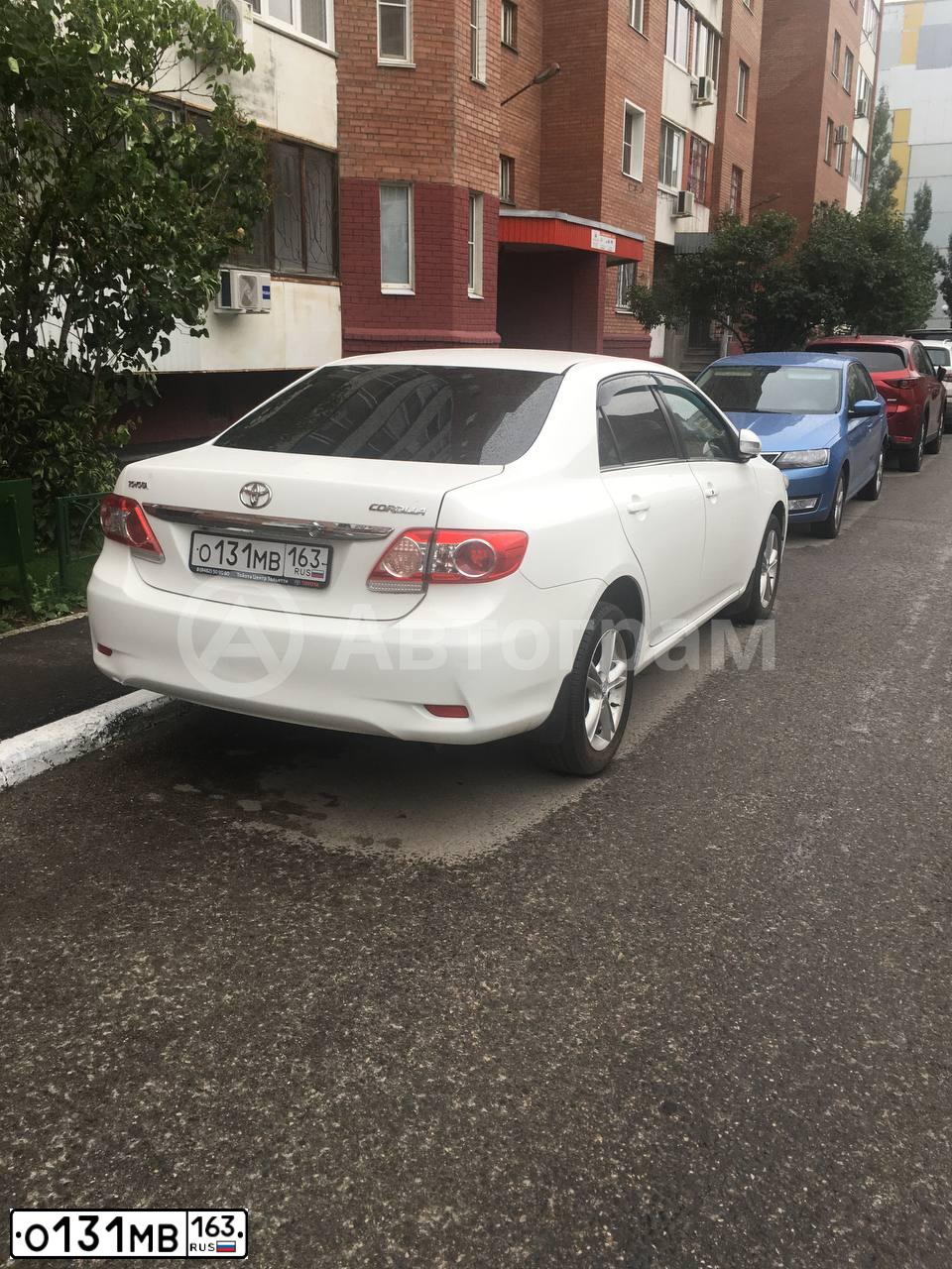 Фото автомобиля TOYOTA COROLLA, 2012 — госномер А426ВЕ116. Цвет: Белый