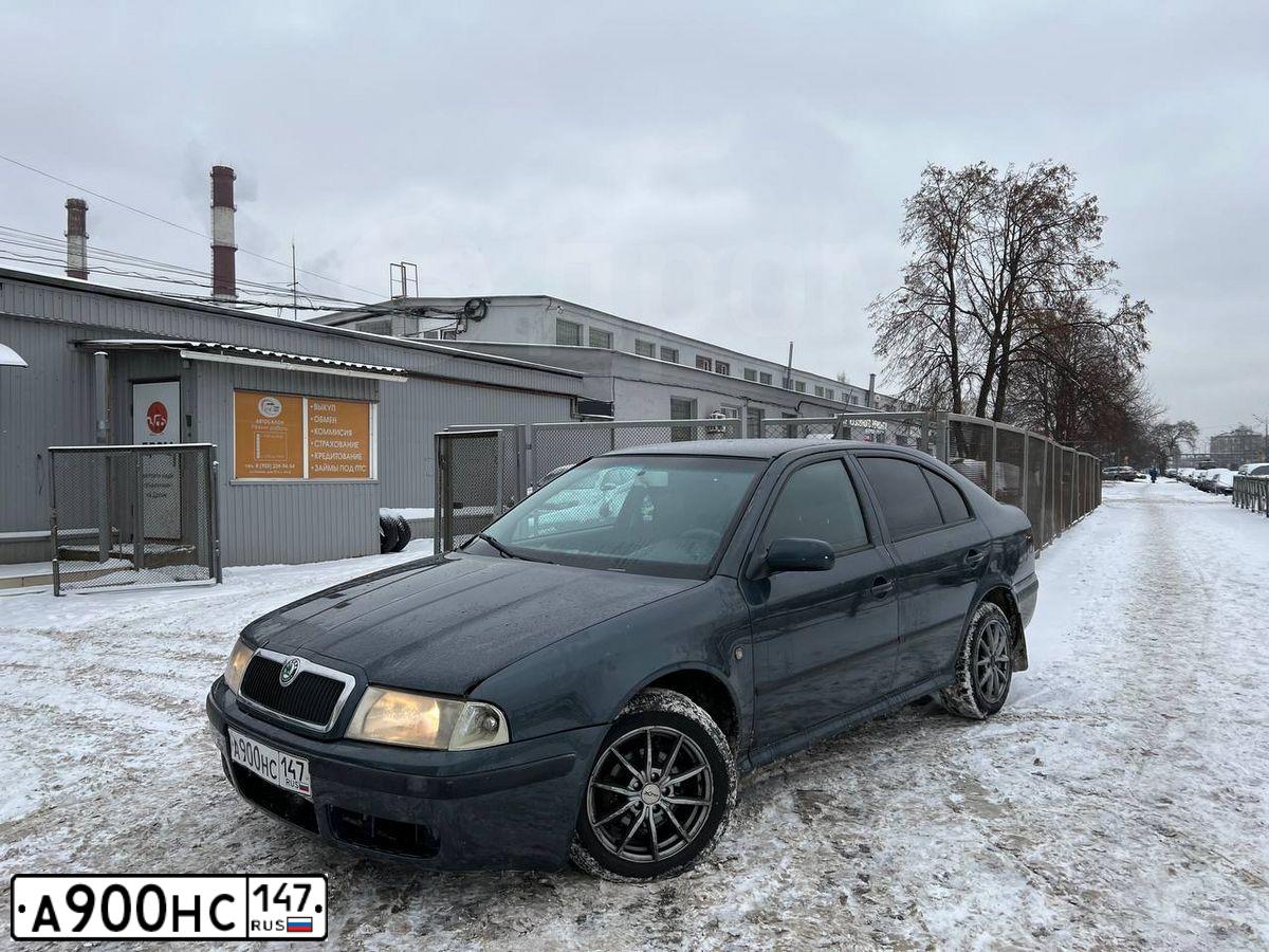Фото автомобиля SKODA OCTAVIA, 2008 — госномер К170ЕК29. Цвет: ТЕМНО-СЕРЫЙ