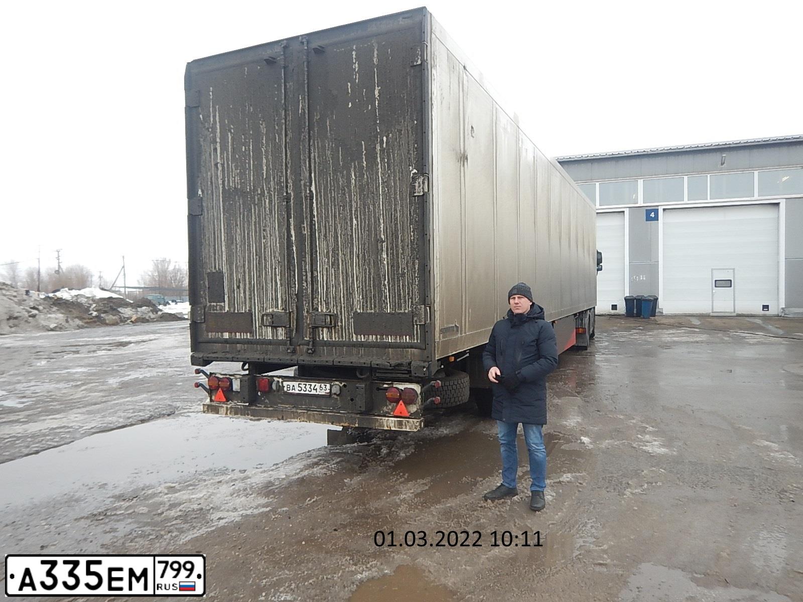 Фото автомобиля MERCEDES ACTROS, 2008 — госномер А335ЕМ799. Цвет: СИНИЙ