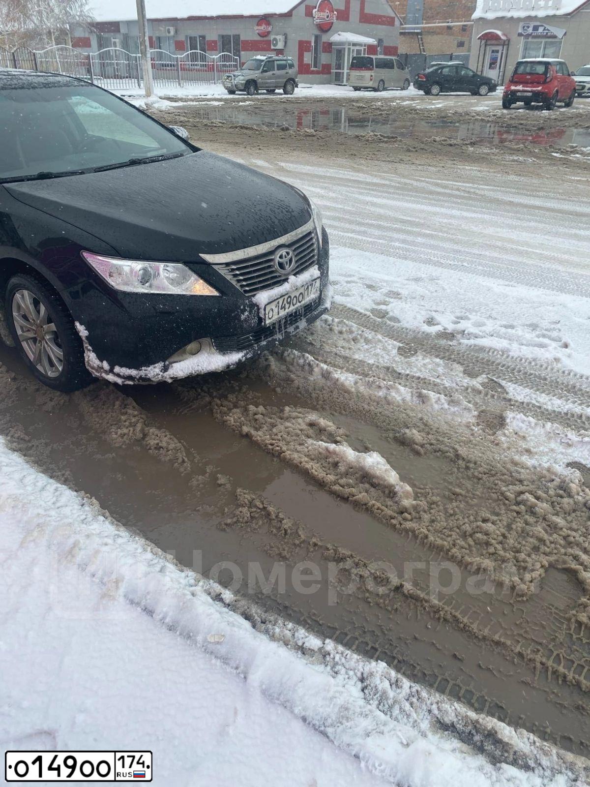 Фото автомобиля TOYOTA CAMRY, 2012 — госномер О149ОО174. Цвет: ЧЕРНЫЙ