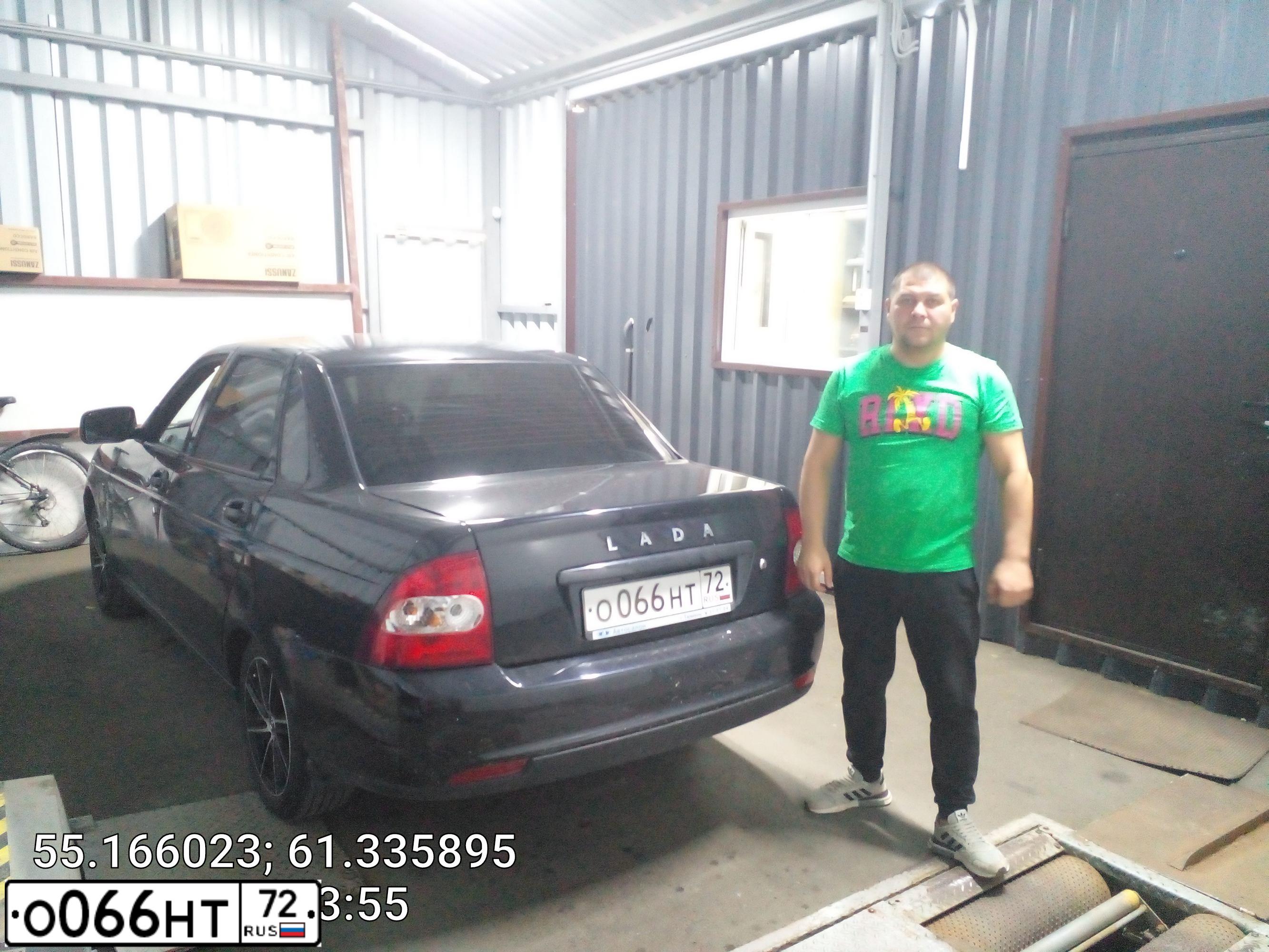 Фото автомобиля LADA 2170 PRIORA, 2012 — госномер А302ВУ774. Цвет: СИНЕ-ЧЕРНЫЙ