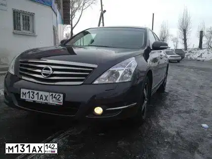 Фото автомобиля NISSAN TEANA, 2011 — госномер М131АХ142. Цвет: СЕРО СИРЕНЕВЫЙ