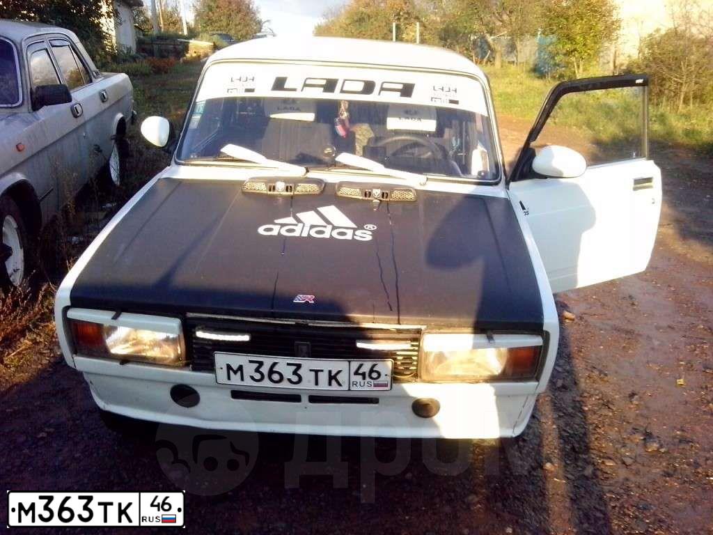 Фото автомобиля LADA 2105, 1998 — госномер А353ХР77. Цвет: БЕЛЫЙ