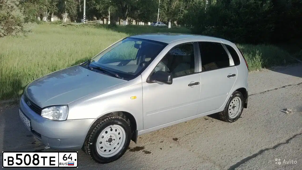 Фото автомобиля LADA 1119 KALINA, 2011 — госномер Т952МУ58. Цвет: СЕРЕБРИСТЫЙ