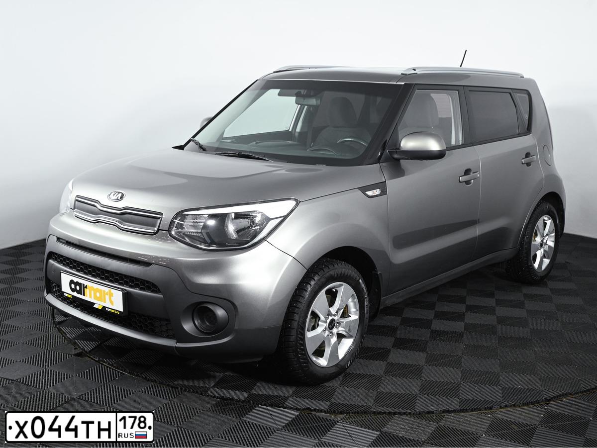 Фото автомобиля KIA SOUL, 2017 — госномер М098ТВ198. Цвет: ПЕРЛАМ-СЕРЕБРИСТЫЙ