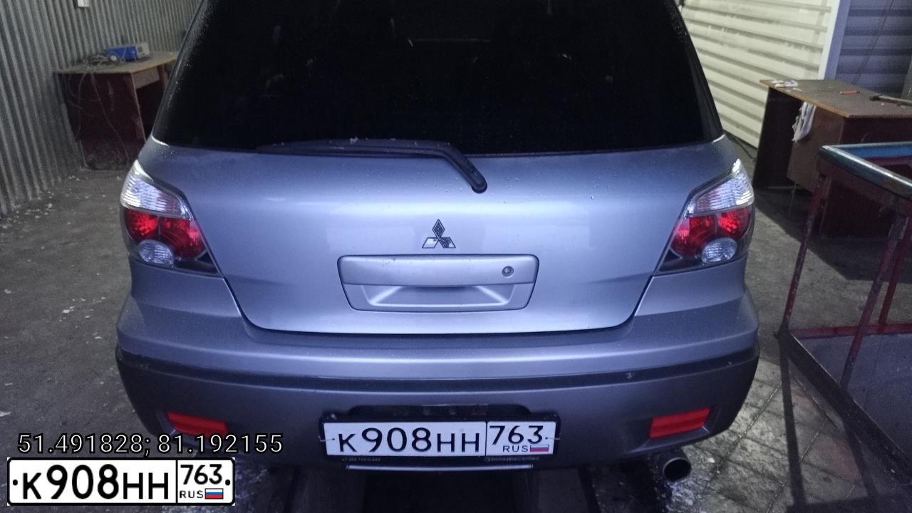Фото автомобиля MITSUBISHI OUTLANDER, 2004 — госномер К908НН763. Цвет: СЕРЕБРИСТЫЙ