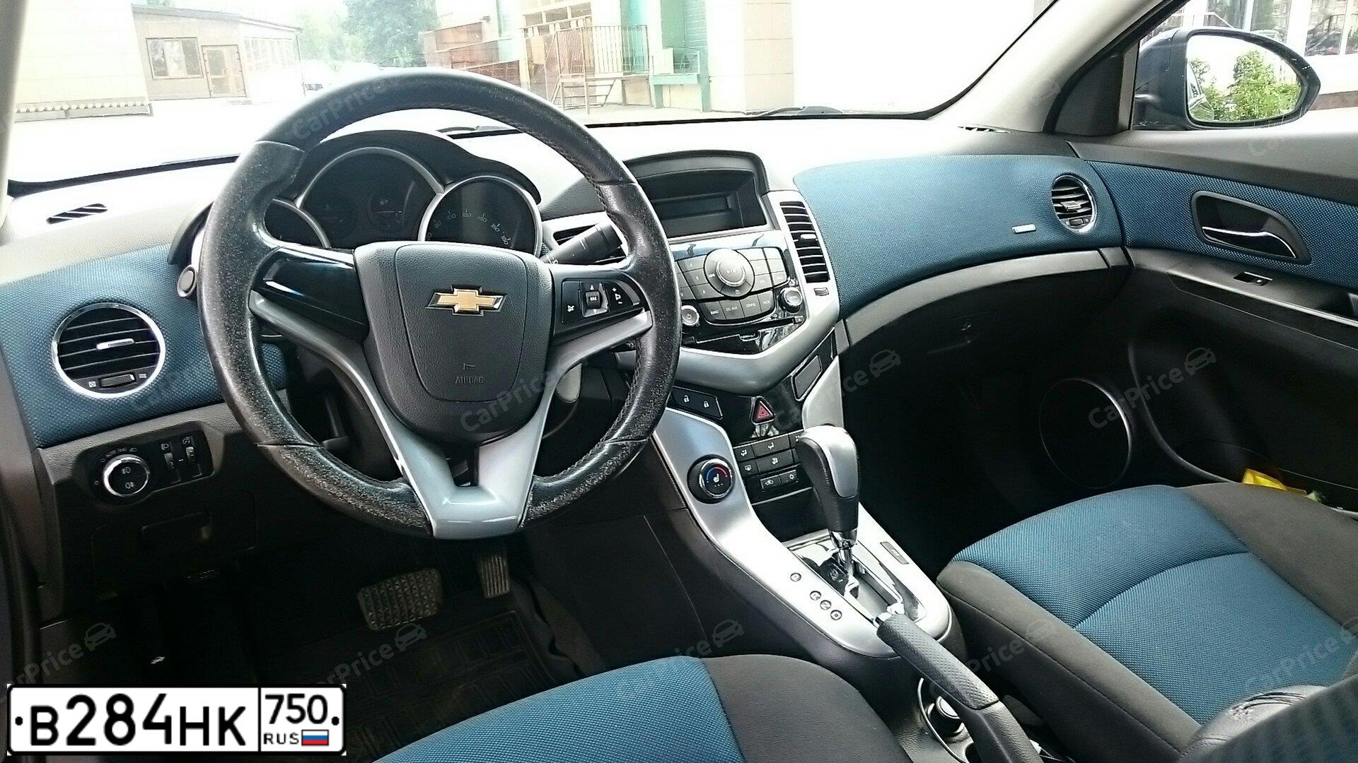 Фото автомобиля CHEVROLET CRUZE, 2011 — госномер К969ТО799. Цвет: СИНИЙ МЕТАЛЛИК