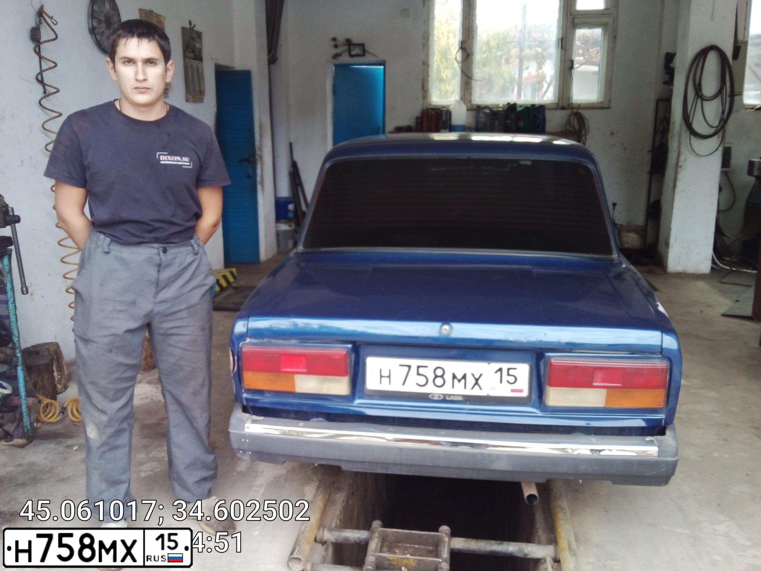Фото автомобиля LADA 2107, 2011 — госномер С646НЕ123. Цвет: синий
