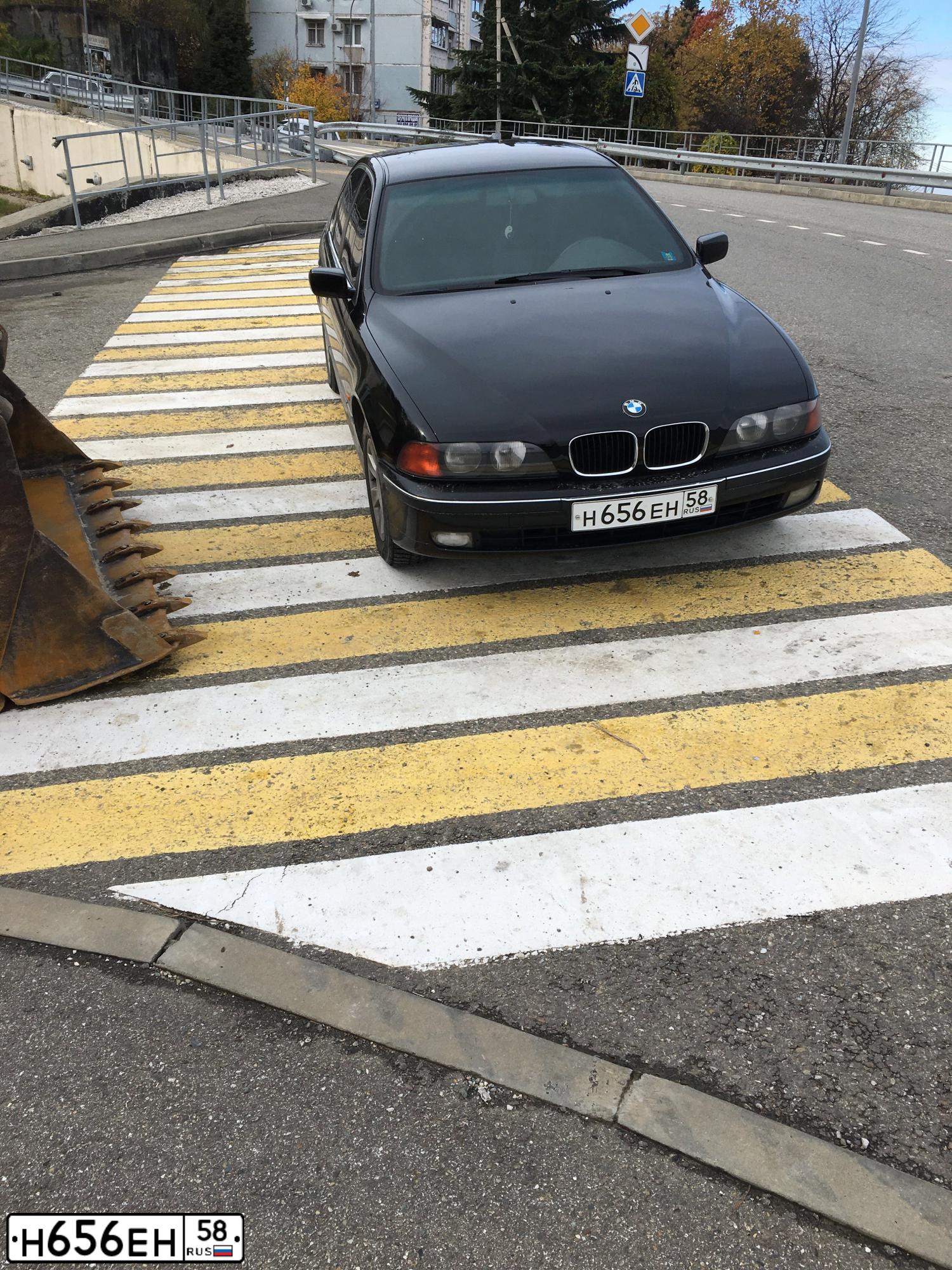 Фото автомобиля BMW SERIE 5, 1998 — госномер Н656ЕН58. Цвет: ЧЕРНЫЙ